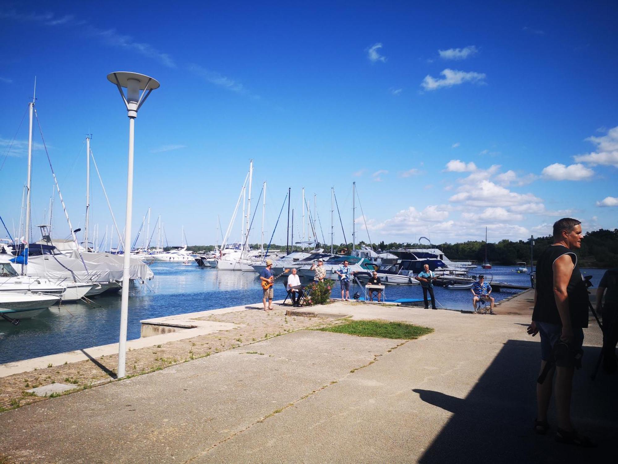 Lovely Apartment Near The Beach With A Sea View Poreč Rom bilde